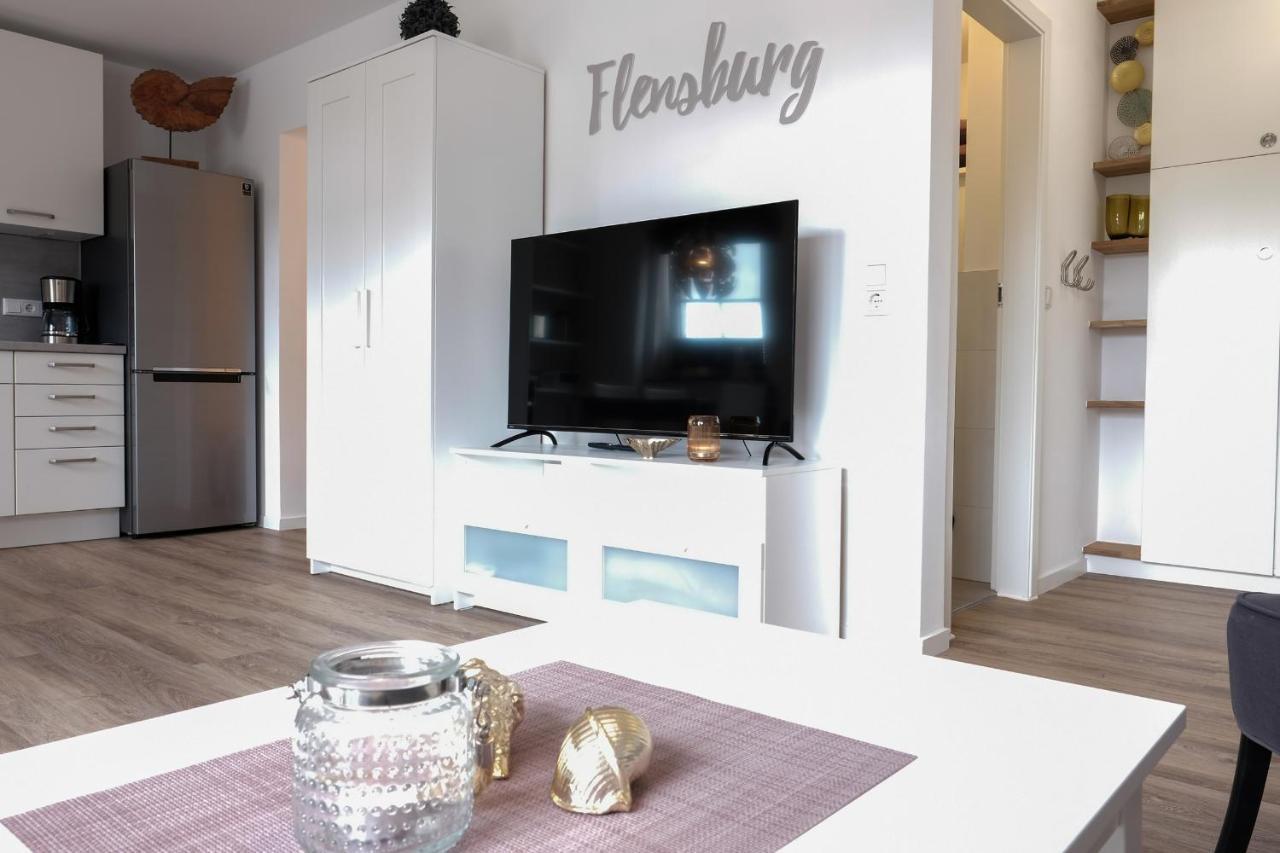 Fewo1846 Strandresidenz Wassersleben - Muschelnest - Stilvolles Studioapartment Mit Balkon Harrislee Esterno foto
